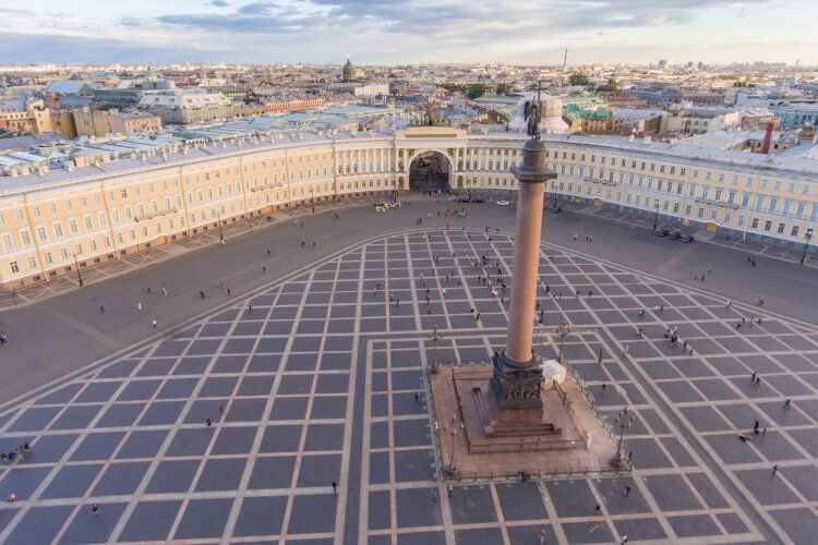 Дворцовая площадь